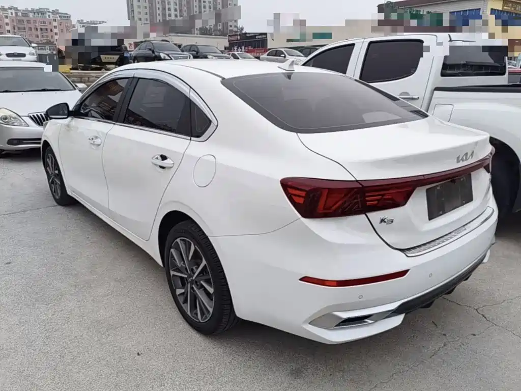 Фото 5 - Kia K3