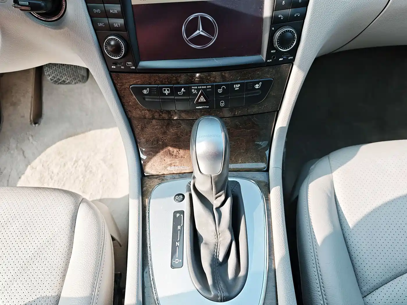Mercedes-Benz E-Class 2005 E 280 фото 8