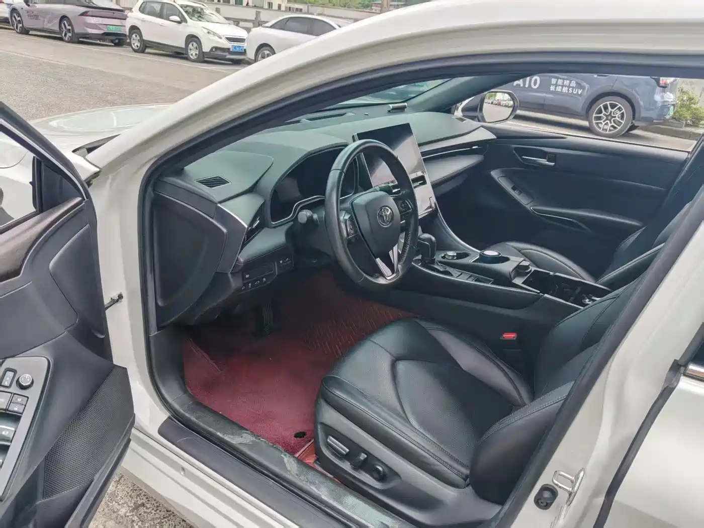 Toyota Avalon 2022 2.0L Luxury Edition фото 6