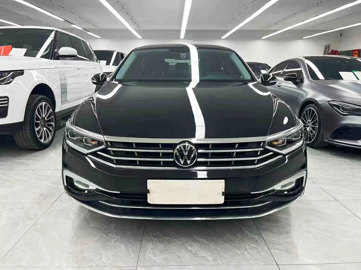 Volkswagen Magotan 2020 330TSI DSG Leading фото 2