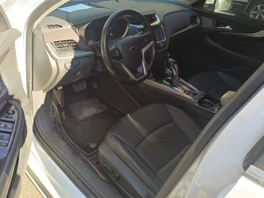 Chevrolet Malibu 2018 530T Automatic Luxury Edition фото 9