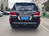 Фото 4 - Lexus LX