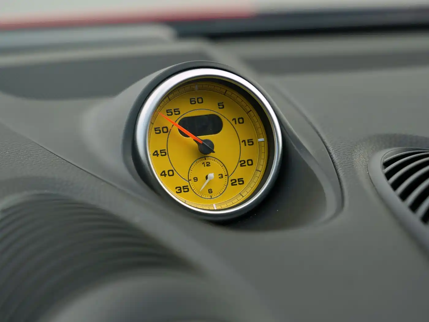 Porsche 718 2018 Cayman 2.0T фото 13