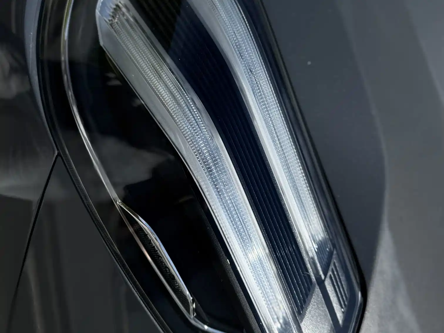 Фото 21 - Lynk & Co 06