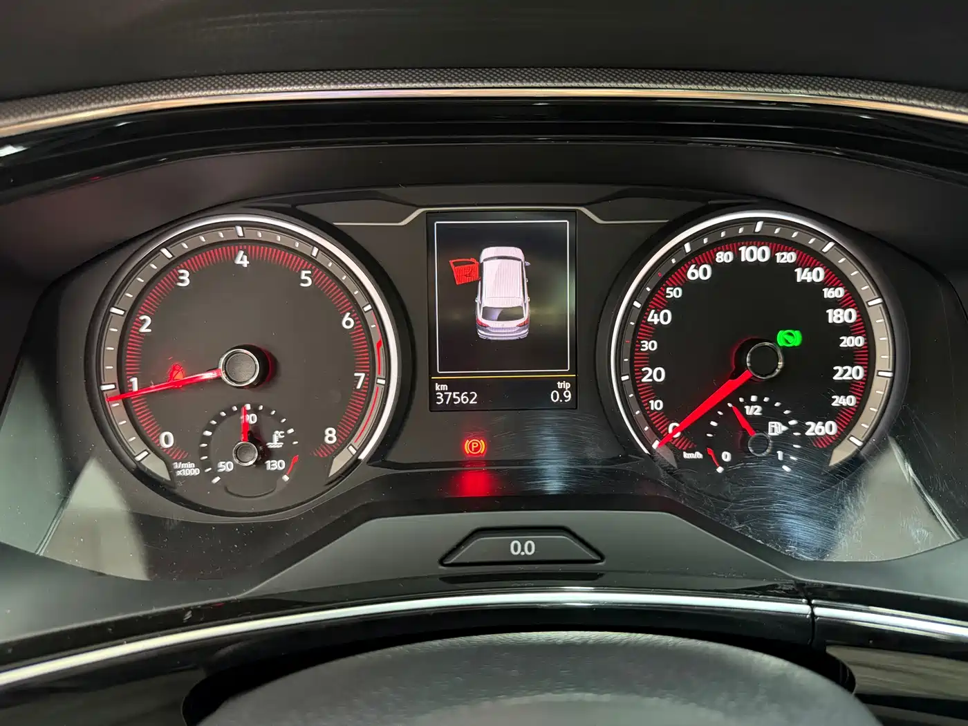 Volkswagen Tayron 2022 280TSI 2WD Luxury Smart Connect Edition фото 13