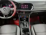 Фото 7 - Volkswagen Sagitar
