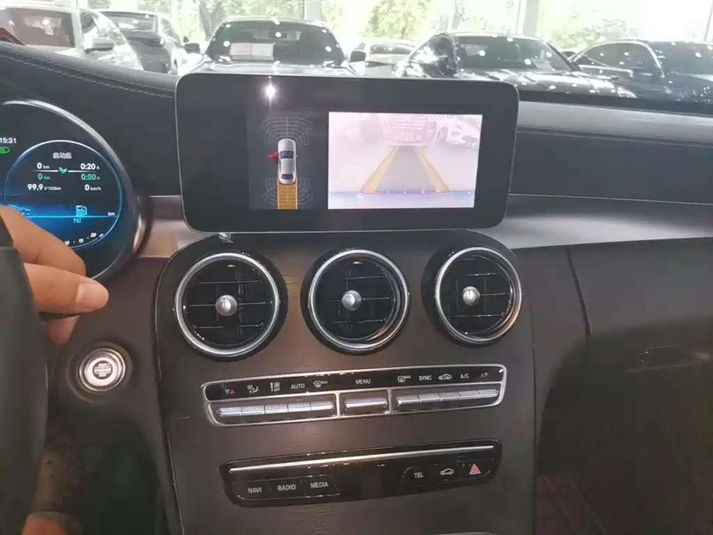 Mercedes-Benz C-Class 2019 C 260 L Sport фото 13