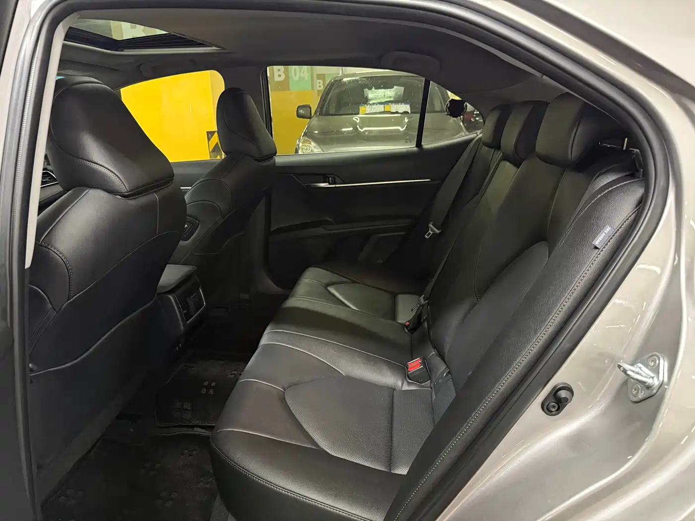 Toyota Camry 2023 2.0G Luxury Edition фото 6