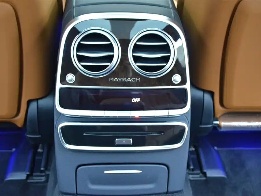 Mercedes-Benz Maybach S-Class 2020 S 450 4MATIC Collector's Edition фото 11