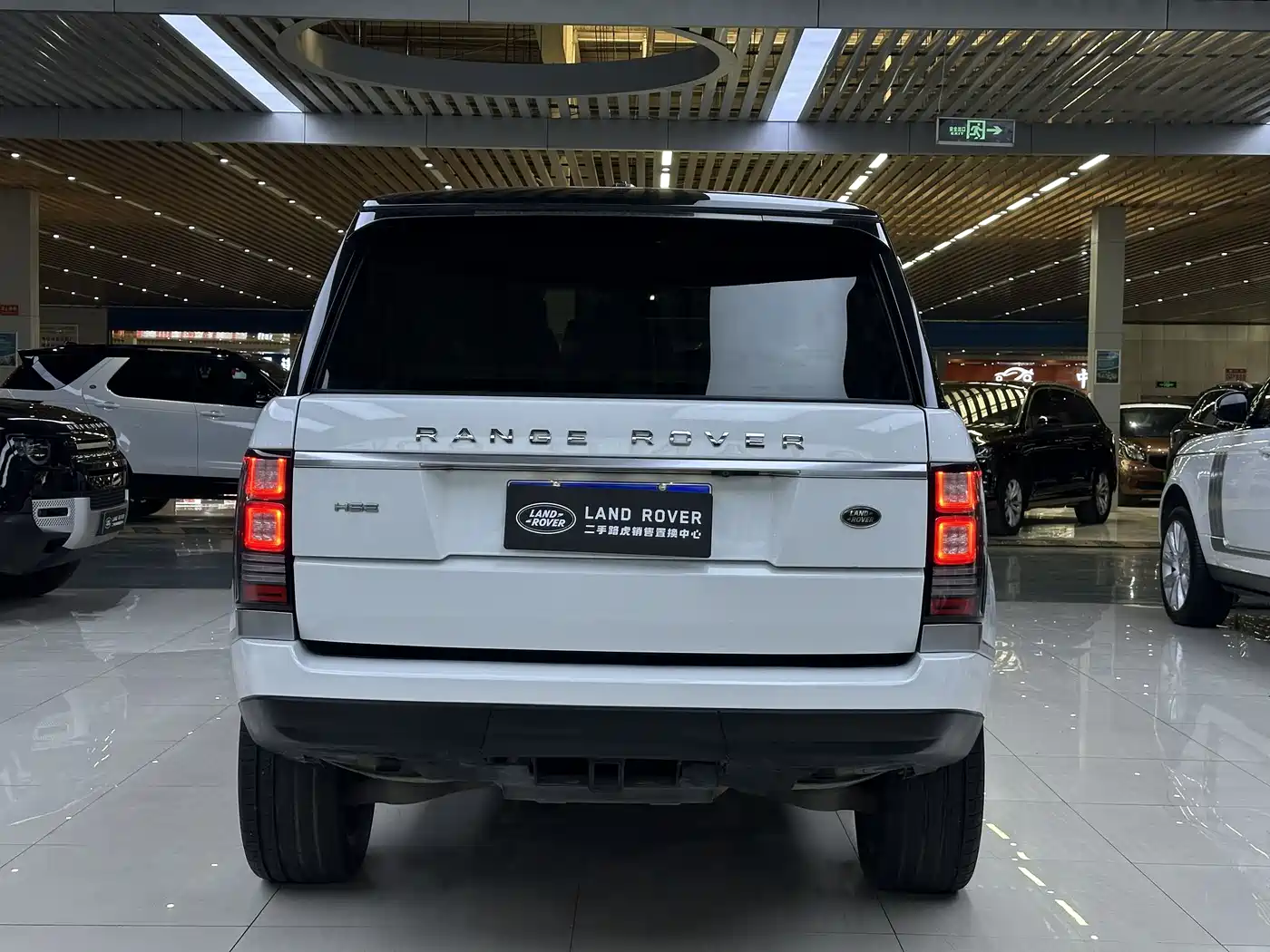Land Rover Range Rover 2015 3.0 SC V6 Vogue фото 5
