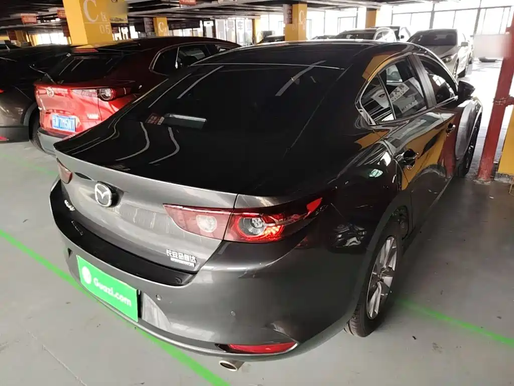 Mazda Mazda3 Axela 2025 2023 1.5L Manual Zhimei