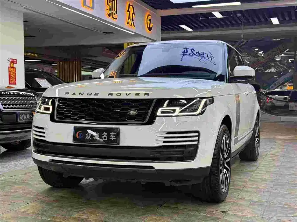 Land Rover Range Rover 2018 3.0 SC V6 Vogue Heritage Edition фото 2