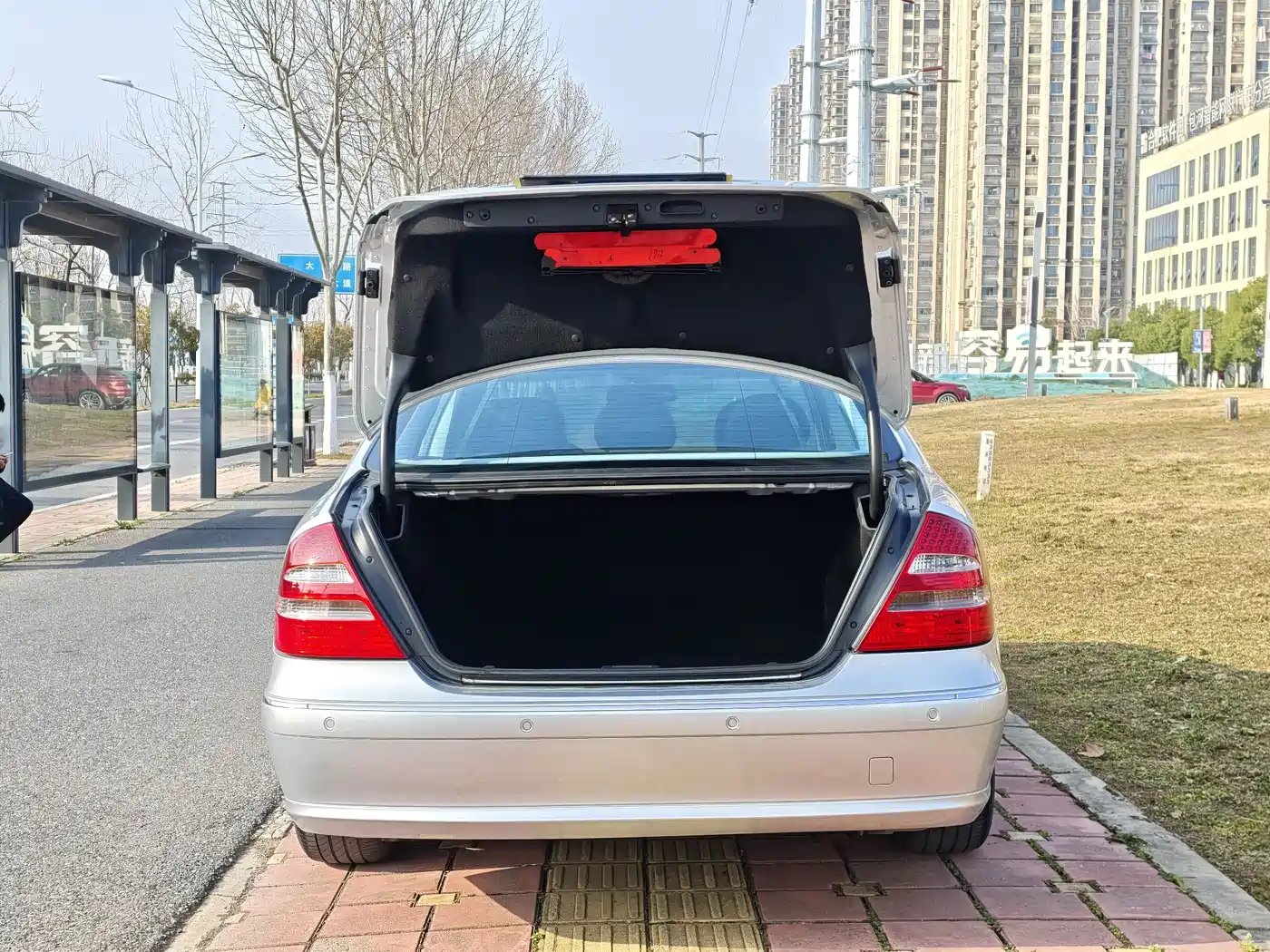 Mercedes-Benz E-Class 2005 E 280 фото 20