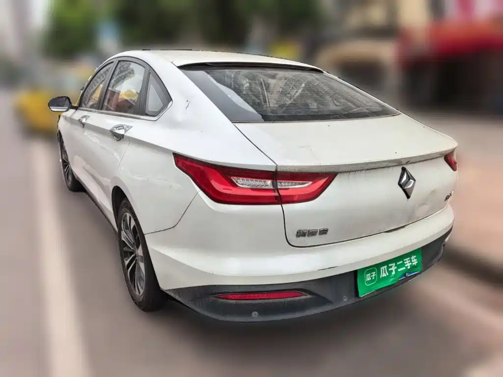 Baojun RC-6 2020 2019 1.5T CVT 24-hour Online Premium