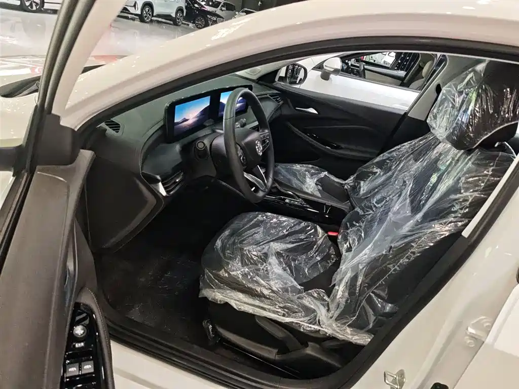 Buick Verano 2023 Pro Joy Edition фото 17