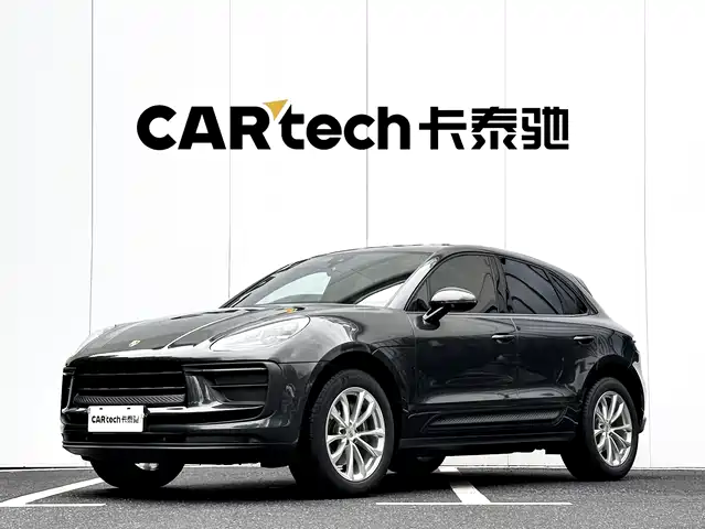 PORSCHE MACAN 2023