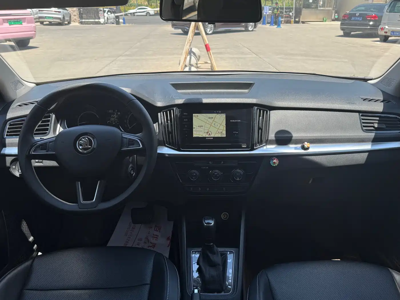 Škoda Kamiq 2022 1.5L Automatic Comfort Edition фото 8