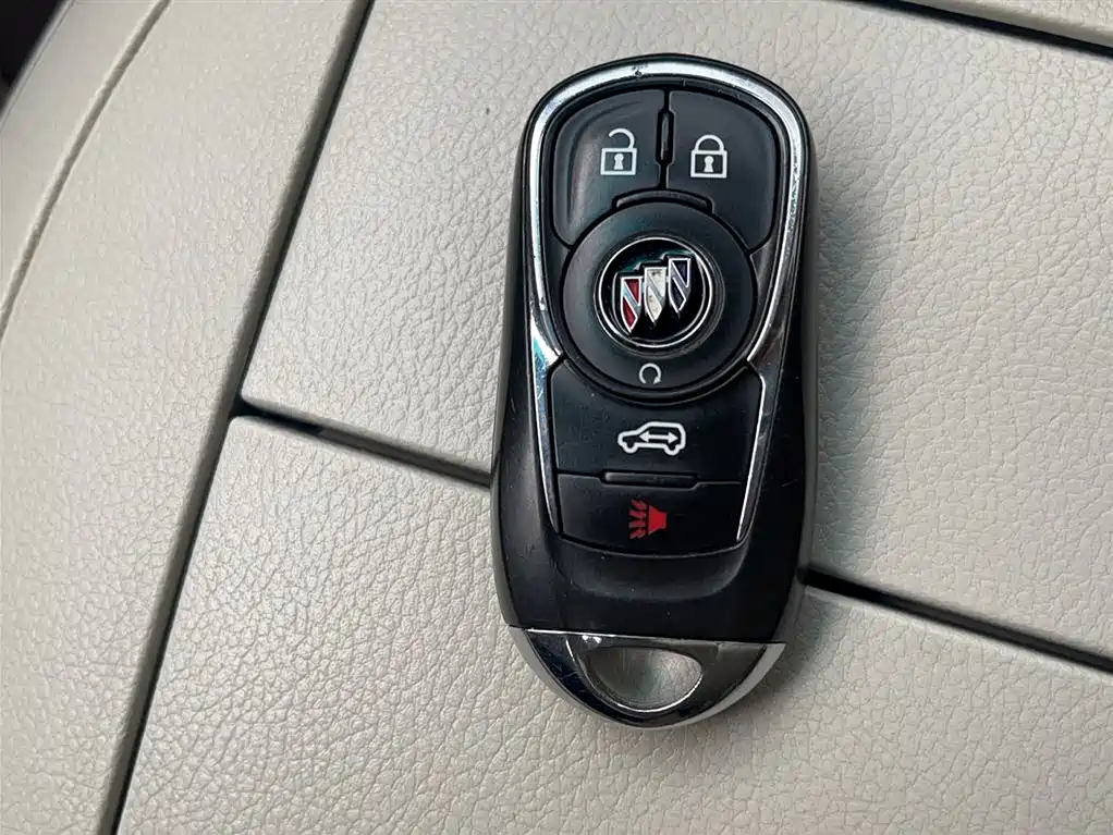 Buick GL8 2021 Land Business Class 652T Luxury фото 18