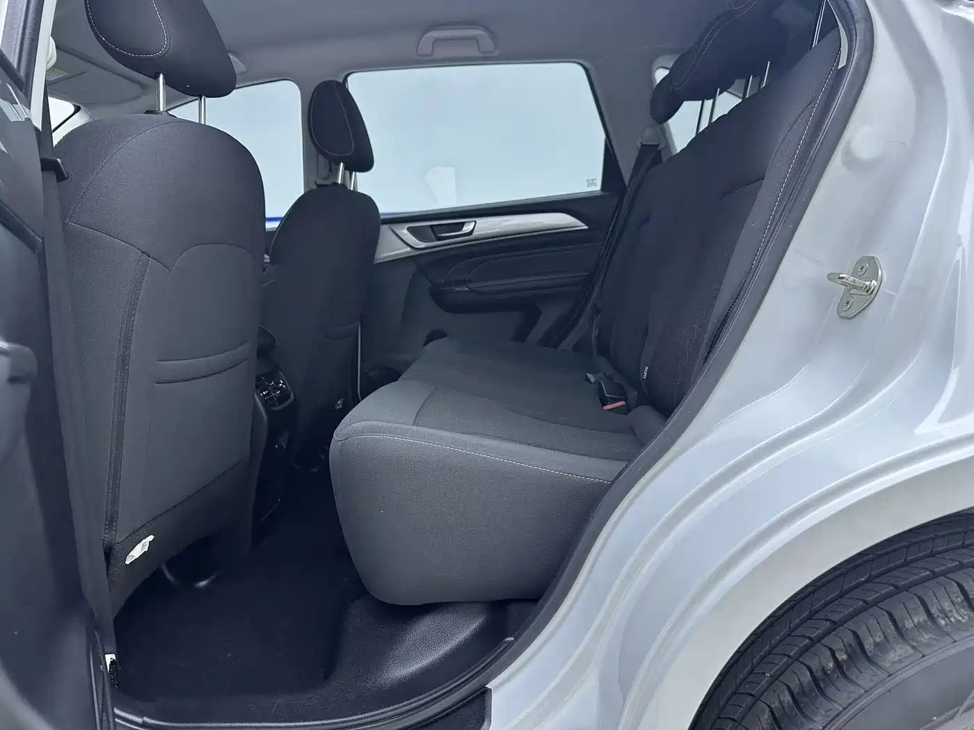 Haval M6 2021 PLUS 1.5T DCT Elite Smart Connect фото 9