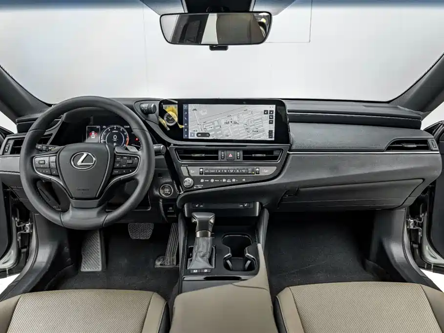 Lexus ES 2022 200 Excellence Edition фото 30