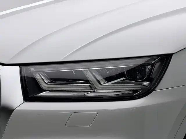 Photo 20 - Audi Q5L