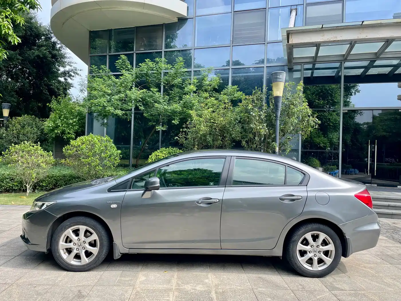 Фото 7 - Honda Civic