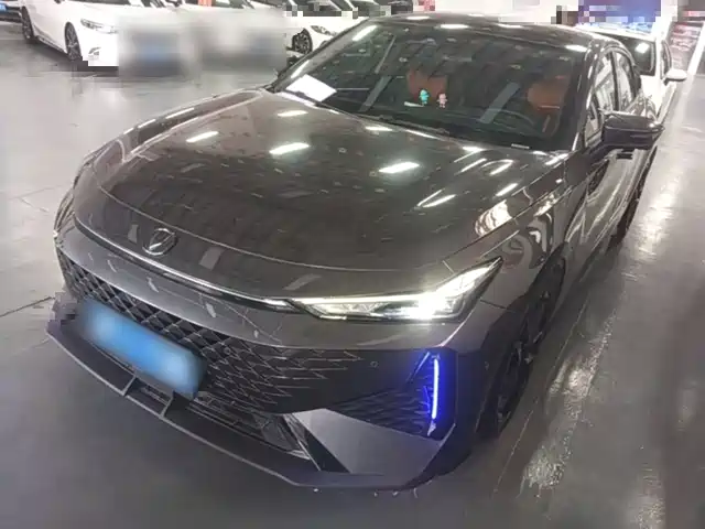 Changan UNI-V 2024