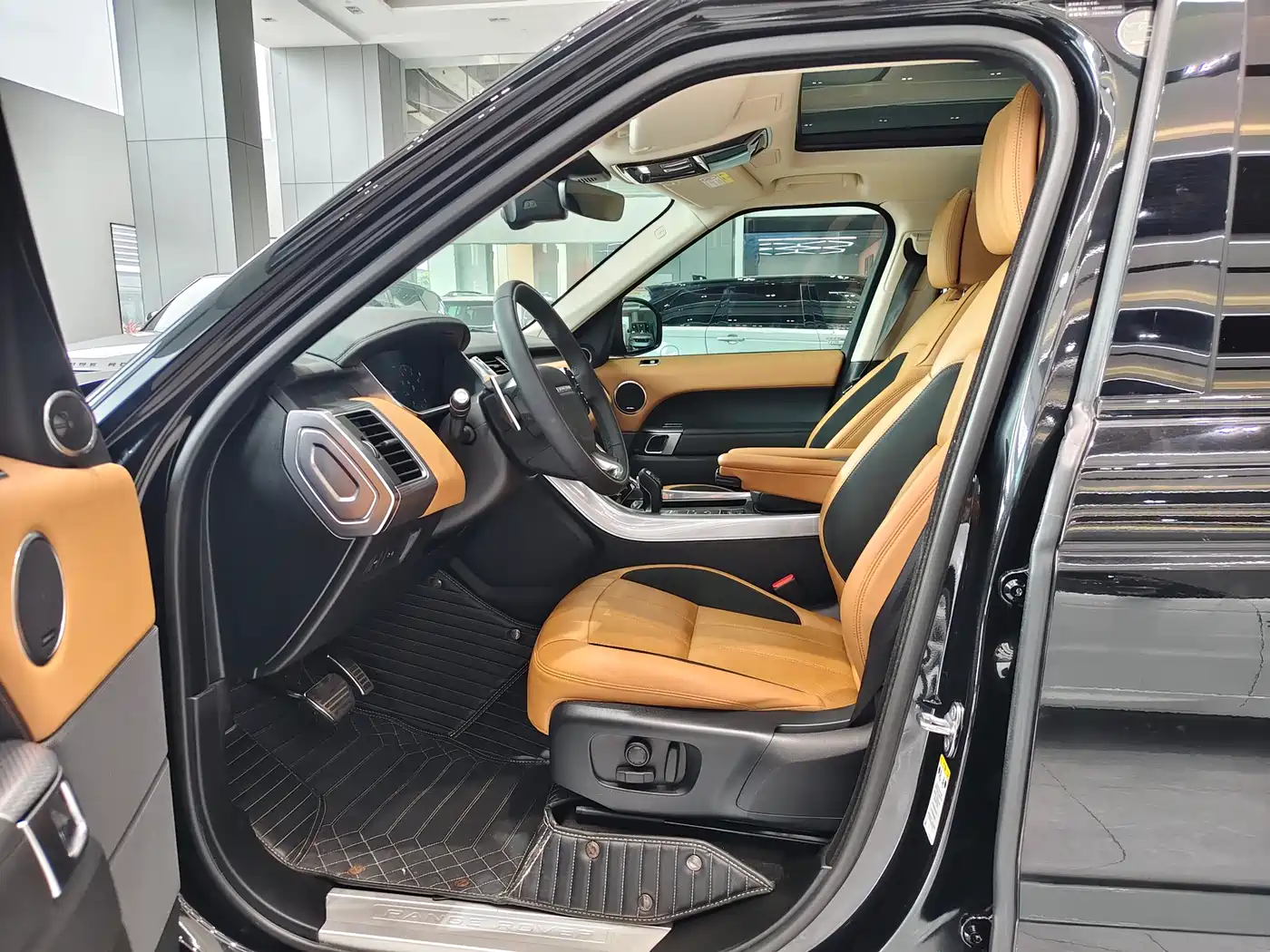 Land Rover Range Rover Sport 2019 3.0 L6 HSE DYNAMIC фото 6