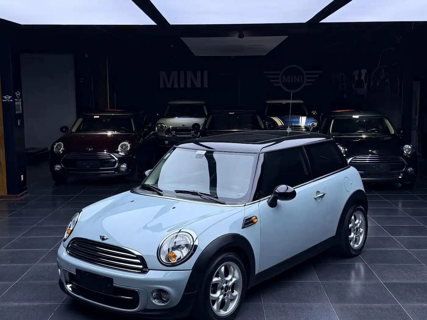 MINI MINI 2012 2011 1.6L COOPER Fun