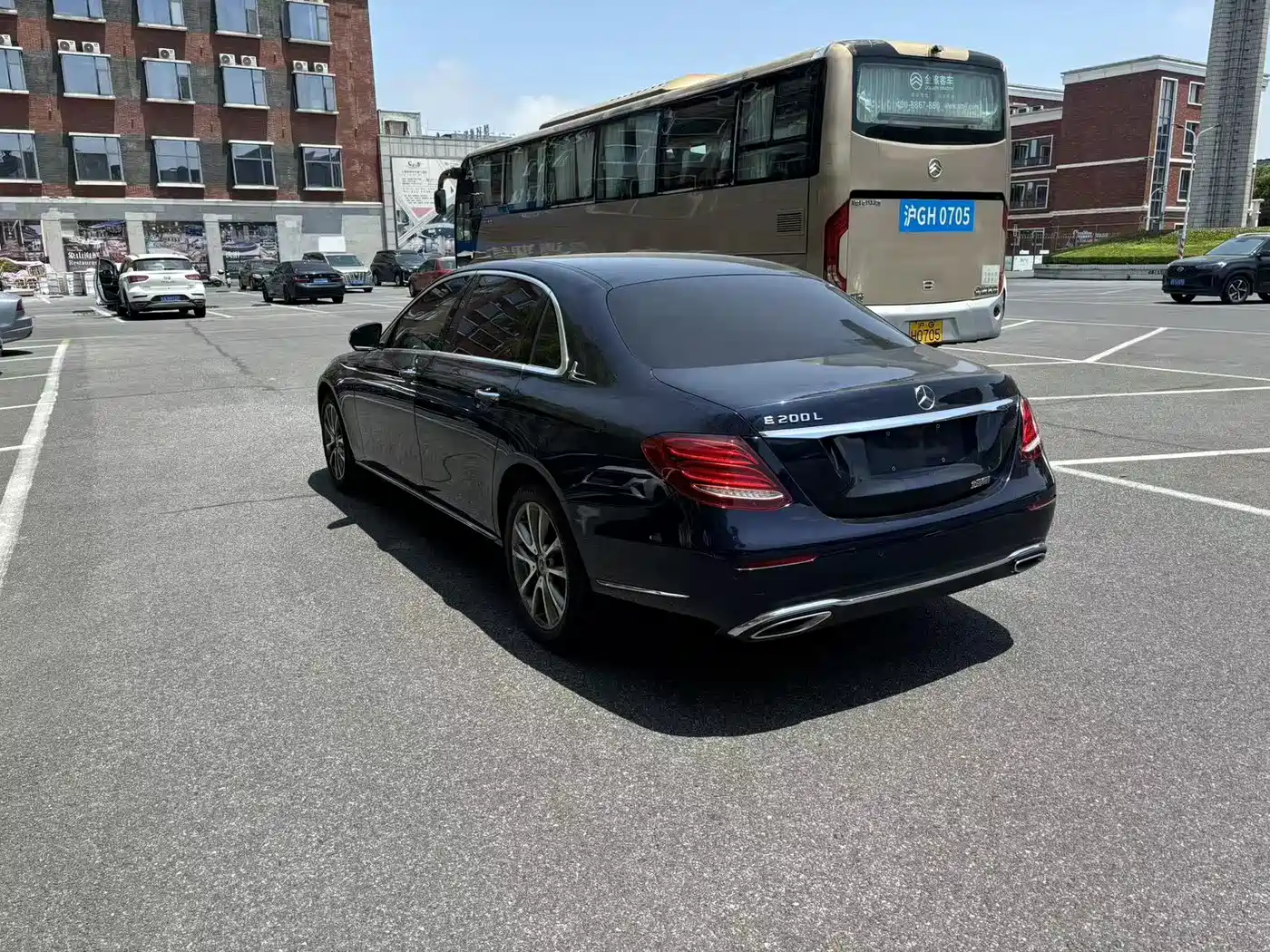 Mercedes-Benz E-Class 2018 E 200 L фото 8