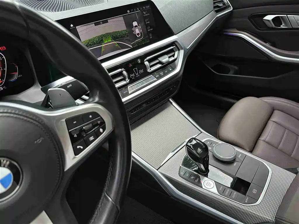 BMW 3 Series 2020 325Li M Sport Black Night Package фото 13