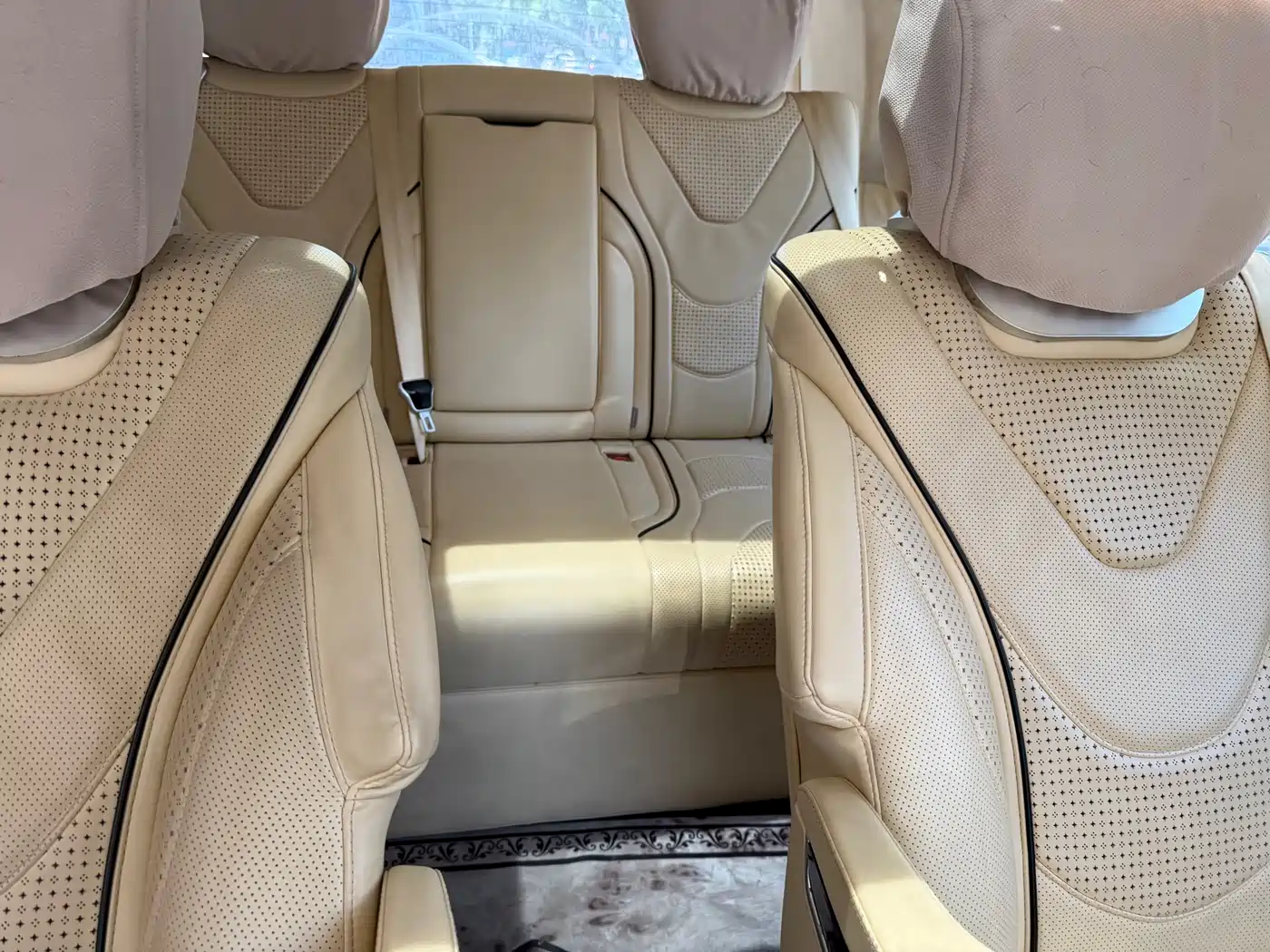 Mercedes-Benz V-Class фото 6