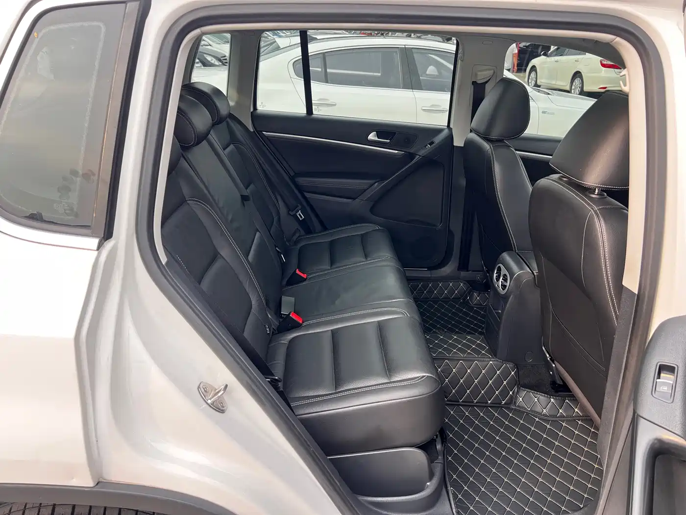 Volkswagen Tiguan 2016 Model 300TSI Automatic 2WD Luxury Edition фото 19