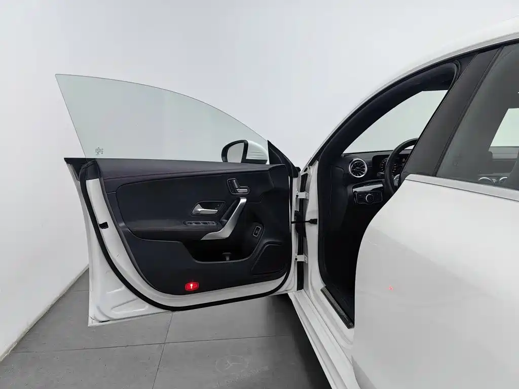 Mercedes-Benz CLA (Import) 2022 2023 CLA 200