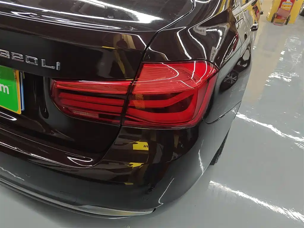 BMW 3 Series 2018 320Li Fashion Style фото 24