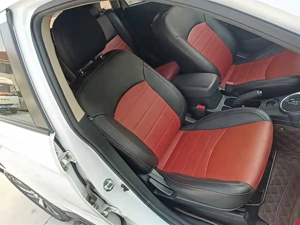 Mitsubishi ASX 2016 2.0L CVT 2WD Excellence Edition фото 24