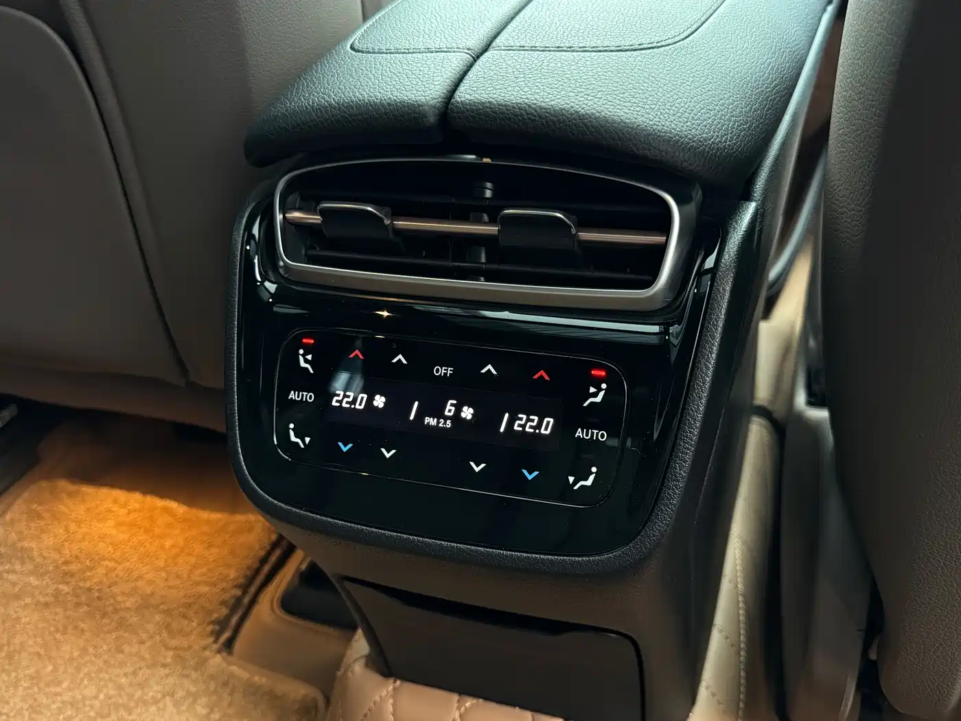 Mercedes-Benz EQE SUV 2023 500 4MATIC Special Edition фото 19