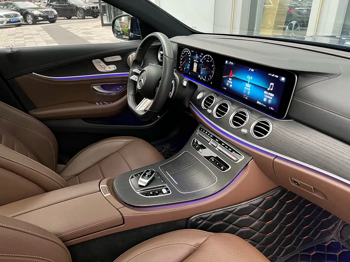 Mercedes-Benz E-Class 2023 E 300 L Sport Luxury фото 15