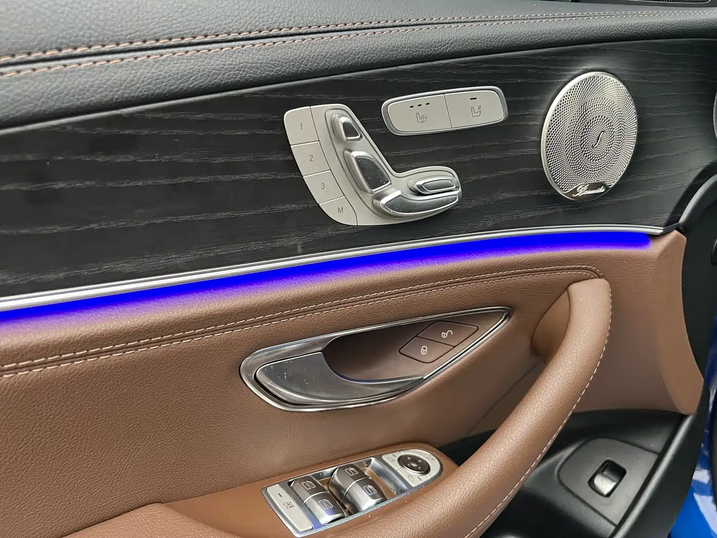 Mercedes-Benz E-Class 2023 E 300 L Sport Luxury фото 25