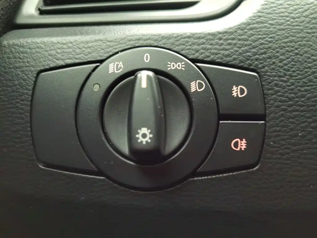 BMW X1 2012 2012 xDrive20i Luxury