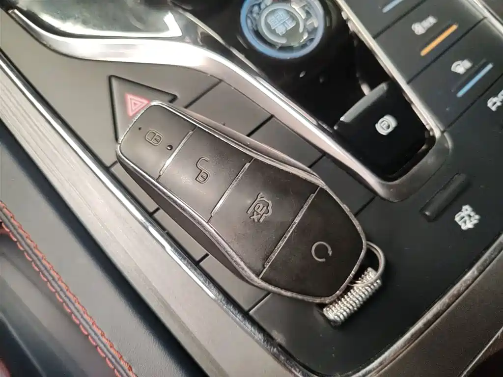 BYD Yuan PLUS 2022 510KM Flagship фото 9