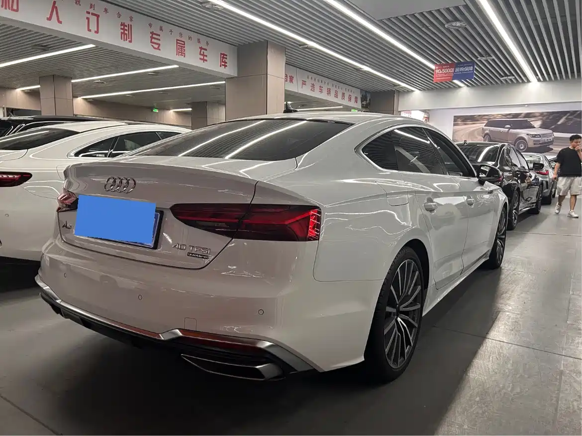Audi A5 (Import) 2023 Sportback 40 TFSI quattro Luxury Dynamic фото 10