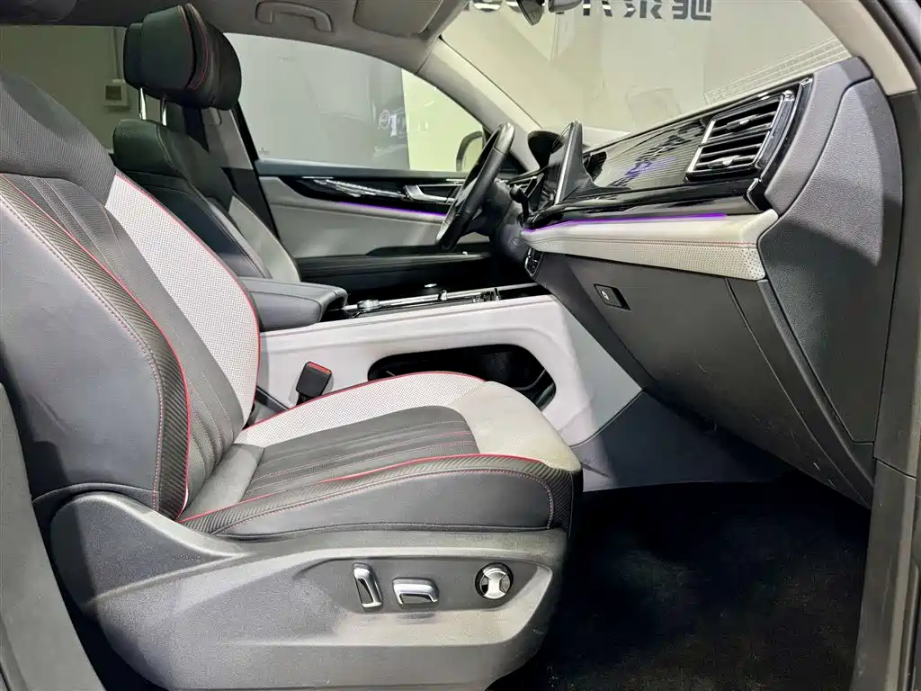 VOLKSWAGEN TOURANG