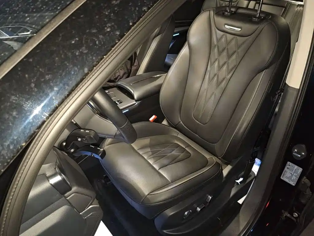 Hongqi HS7 PHEV 2024 2024 2.0T PHEV AWD Qichang Edition 7-seater