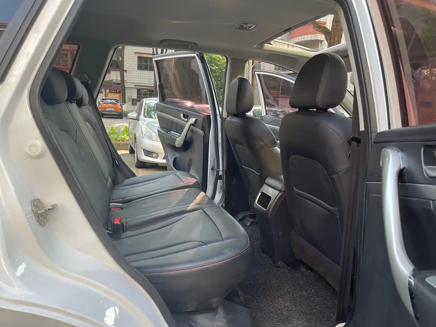 Haval M6 2017 1.5T Automatic 2WD Elite фото 18