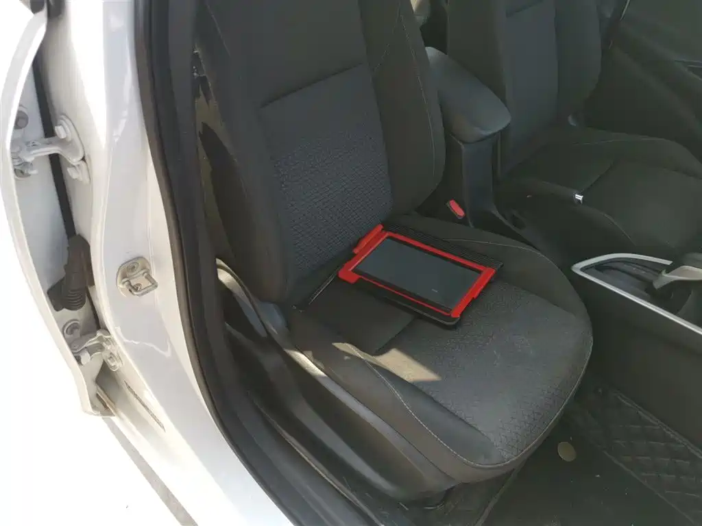 Chevrolet Cavalier 2020 325T Automatic Joy Edition фото 25