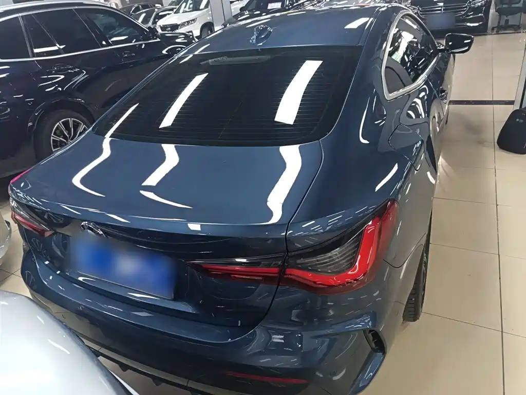 BMW 4-SERIES