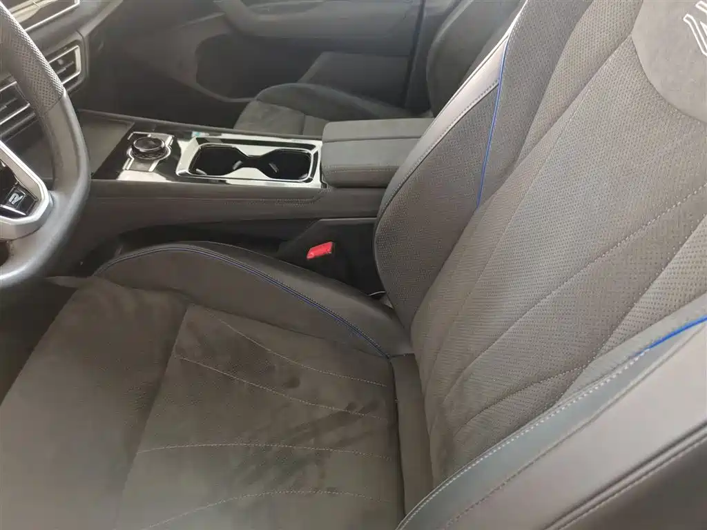 Volkswagen Tiguan L 2024 PRO 380TSI 4WD R-Line Premium Edition фото 15