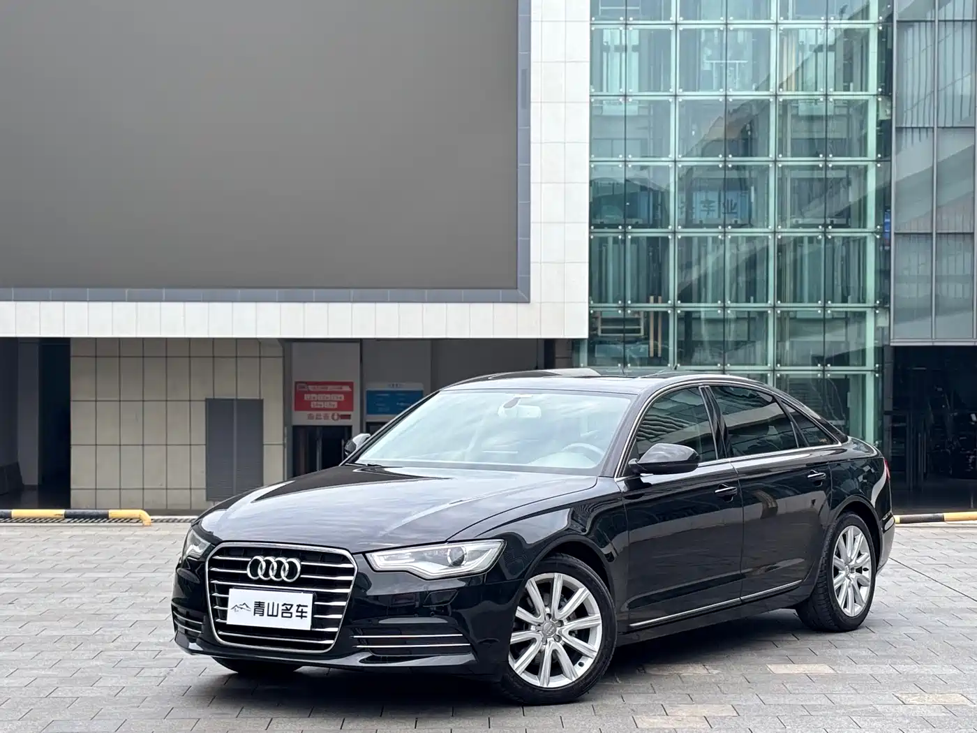 Audi A6L 2014 35 FSI Comfort