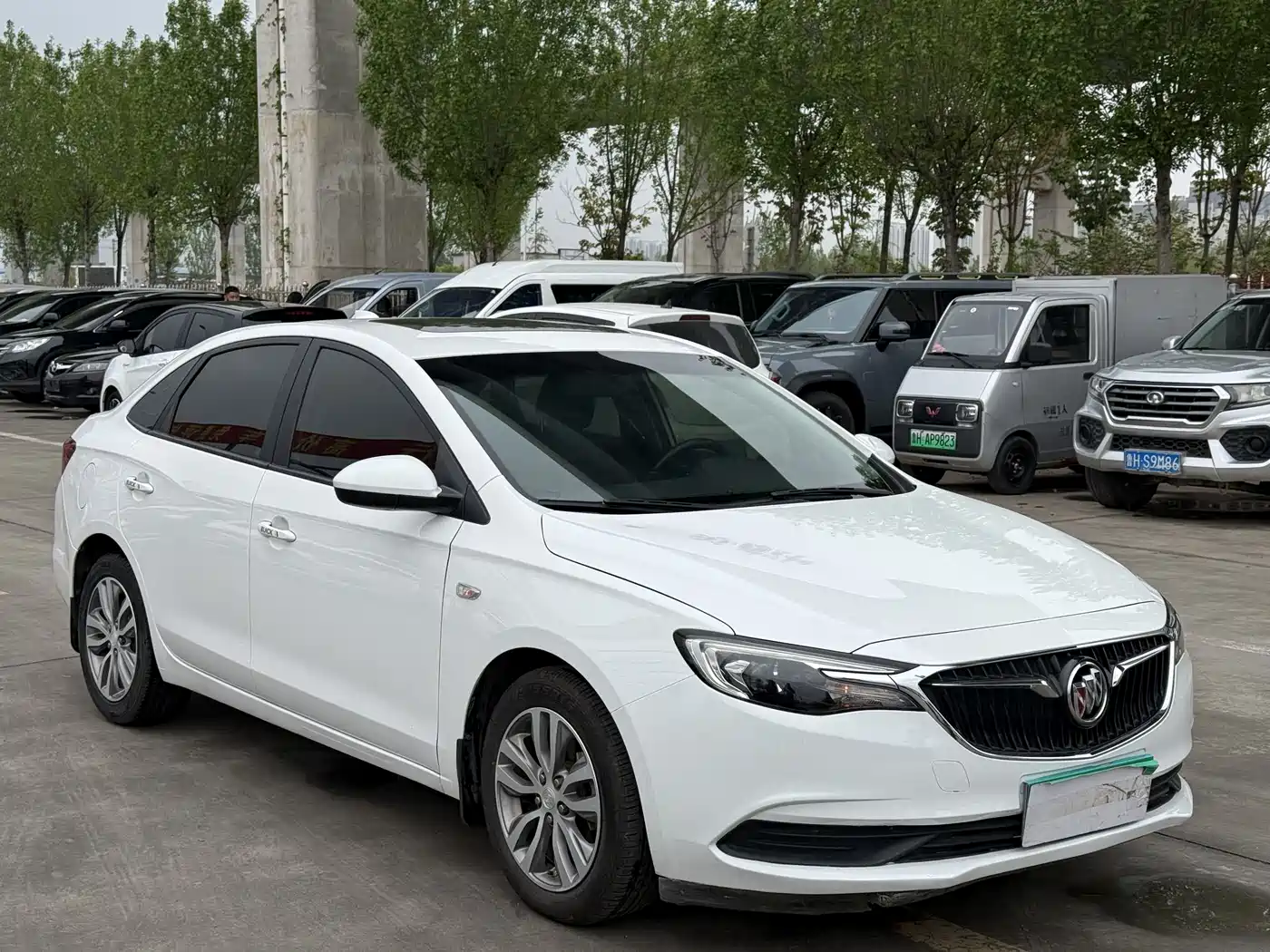 Buick Excelle 2019 18T Auto Connected Elite China VI фото 2